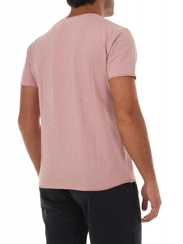 COTTON SLUB YARN T-SHIRT ME ΓΥΡΙΣΜΑ ΣΕ ΜΑΝΙΚΙΑ ΚΑΙ ΛΑΙΜΟΚΟΨΗ