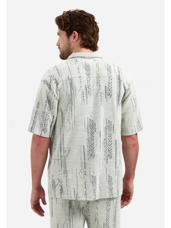 ΚΟΝΤΟΜΑΝΙΚΟ ΠΟΥΚΑΜΙΣΟ TEXTURED JACQUARD
