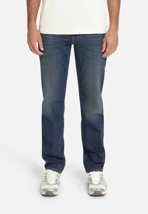 RELAXED FIT DIRTY USED DENIM STRETCH