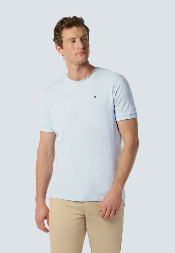 ROUND NECK SLUB T-SHIRT WITH ROLLED SLEEVE CUFFS AND SUBTLE LOGO PRINT