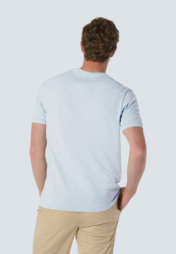 ROUND NECK SLUB T-SHIRT WITH ROLLED SLEEVE CUFFS AND SUBTLE LOGO PRINT