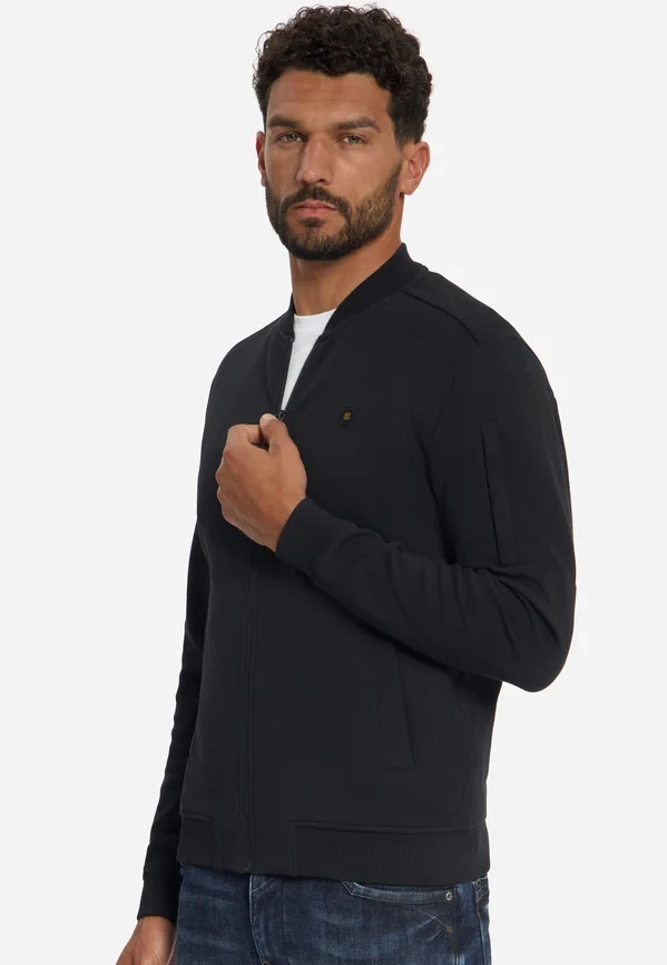 ΖΑΚΕΤΑ JACQUARD BOMΒΕR