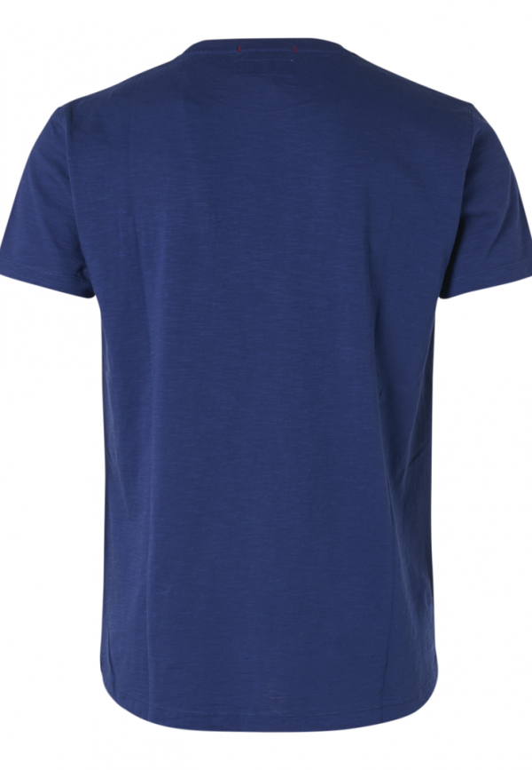 ΜΟΝΟΧΡΩΜΟ T-SHIRT ΑΠΟ ΒΑΜΒΑΚΕΡΗ ΦΛΑΜΑ SLUB YARN GARMENT DYED ΜΕ ΤΣΕΠΑΚΙ