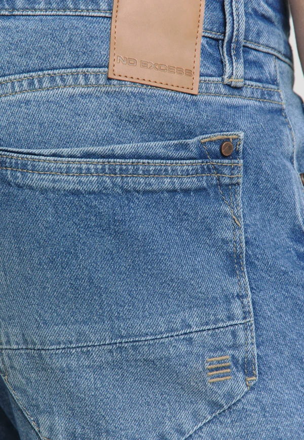 RELAXED FIT STONE USED DENIM LIGHT BLUE