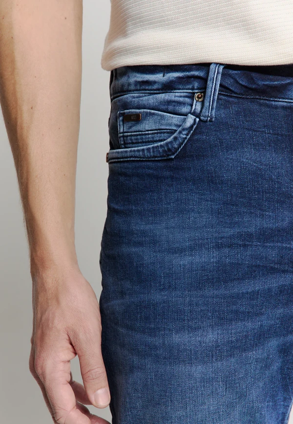 RELAXED FIT STONE USED DENIM DARK BLUE